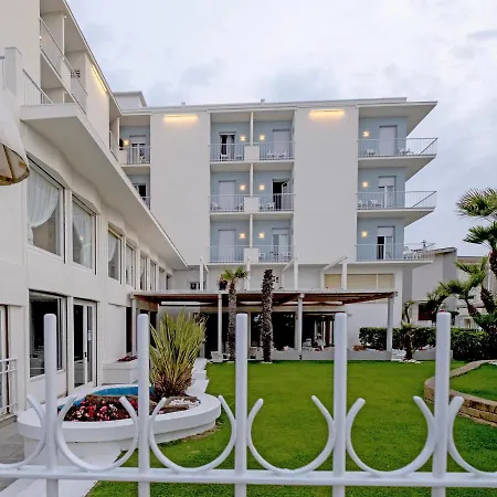 Continental 3* Senigallia