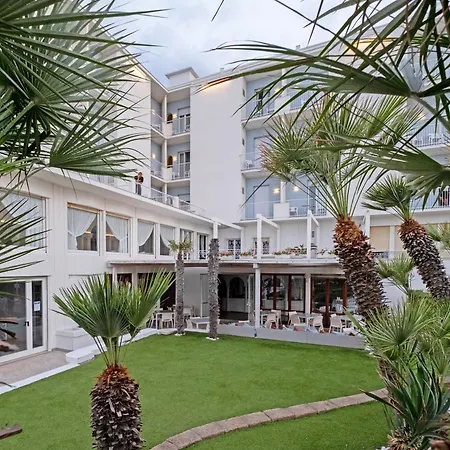 Continental Szálloda