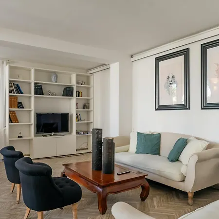 Continental فندق سينِغاليا