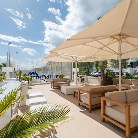 Continental 3* سينِغاليا