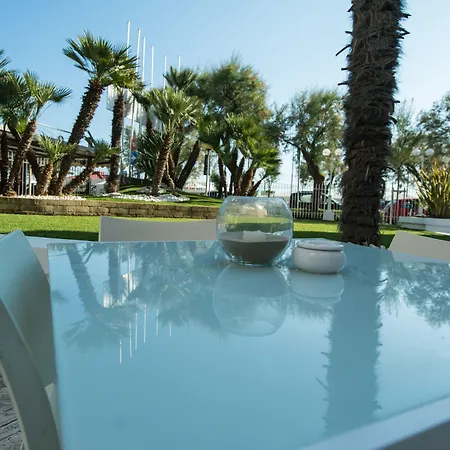 فندق Continental سينِغاليا