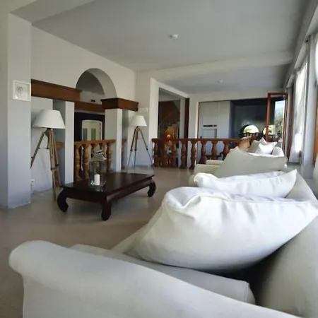 فندق Continental سينِغاليا