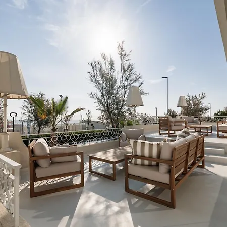 Continental Hotel 3*
