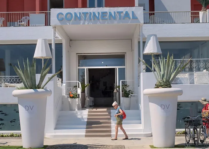 Continental Hotel 3*